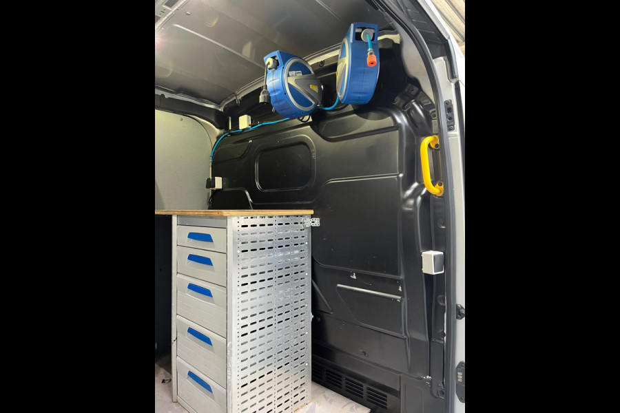 Ford Transit Sortimo inrichting 350 2.0 TDCI 130pk euro6 L2H2 Trend 3Persoons Servicewagen Grijs Metallic RIJKLAARPRIJS!