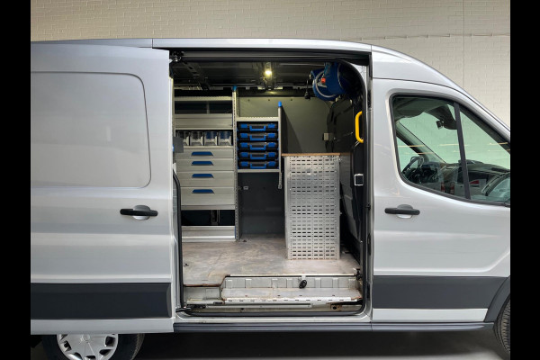 Ford Transit Sortimo inrichting 350 2.0 TDCI 130pk euro6 L2H2 Trend 3Persoons Servicewagen Grijs Metallic RIJKLAARPRIJS!