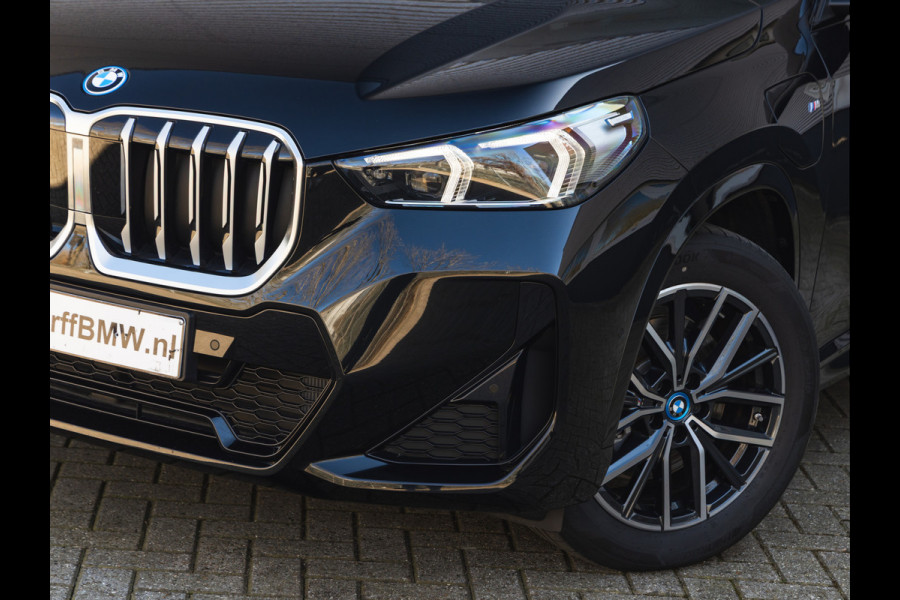 BMW X1 xDrive25e M-Sport - Pano - Driving Ass Plus - Stoelverwarming