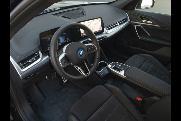 BMW X1 xDrive25e M-Sport - Pano - Driving Ass Plus - Stoelverwarming
