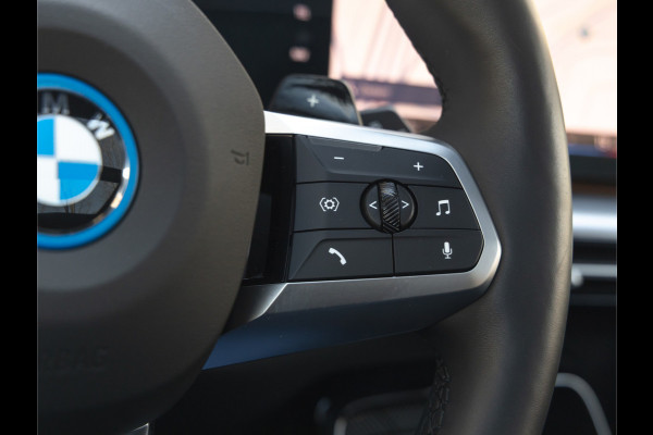 BMW X1 xDrive25e M-Sport - Pano - Driving Ass Plus - Stoelverwarming