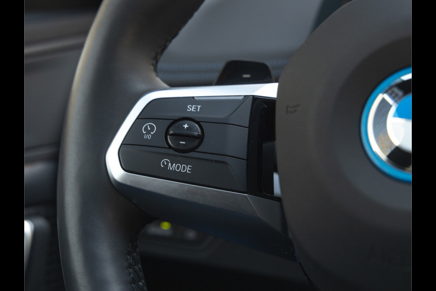 BMW X1 xDrive25e M-Sport - Pano - Driving Ass Plus - Stoelverwarming