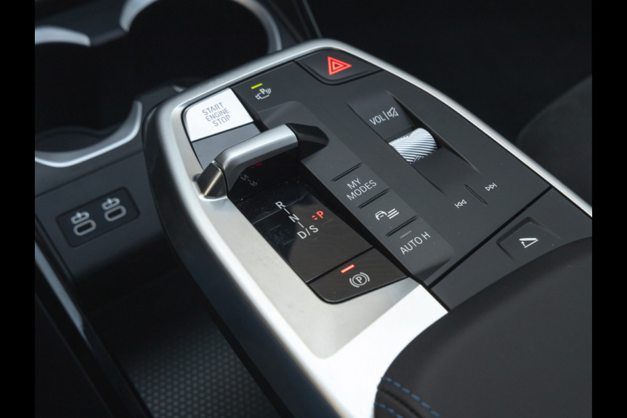 BMW X1 xDrive25e M-Sport - Pano - Driving Ass Plus - Stoelverwarming