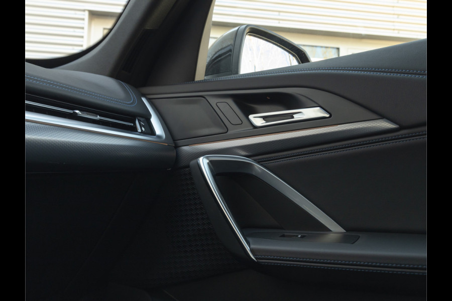 BMW X1 xDrive25e M-Sport - Pano - Driving Ass Plus - Stoelverwarming