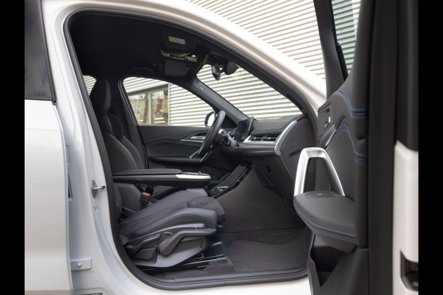 BMW X1 xDrive25e M-Sport - Trekhaak - Driving Ass Plus - Stoelverwarming