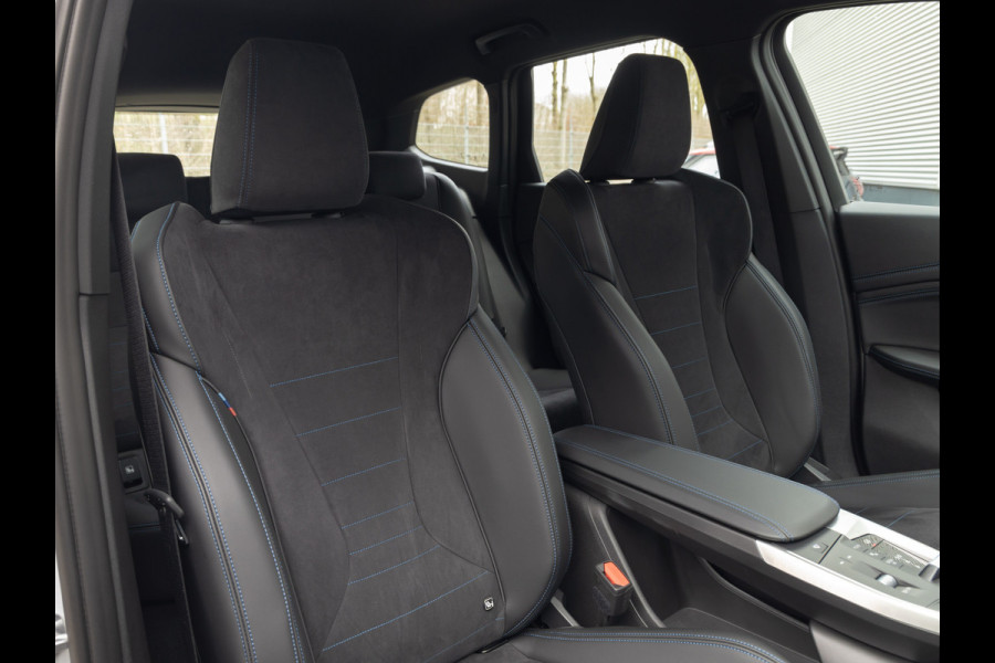 BMW X1 xDrive25e M-Sport - Trekhaak - Driving Ass Plus - Stoelverwarming