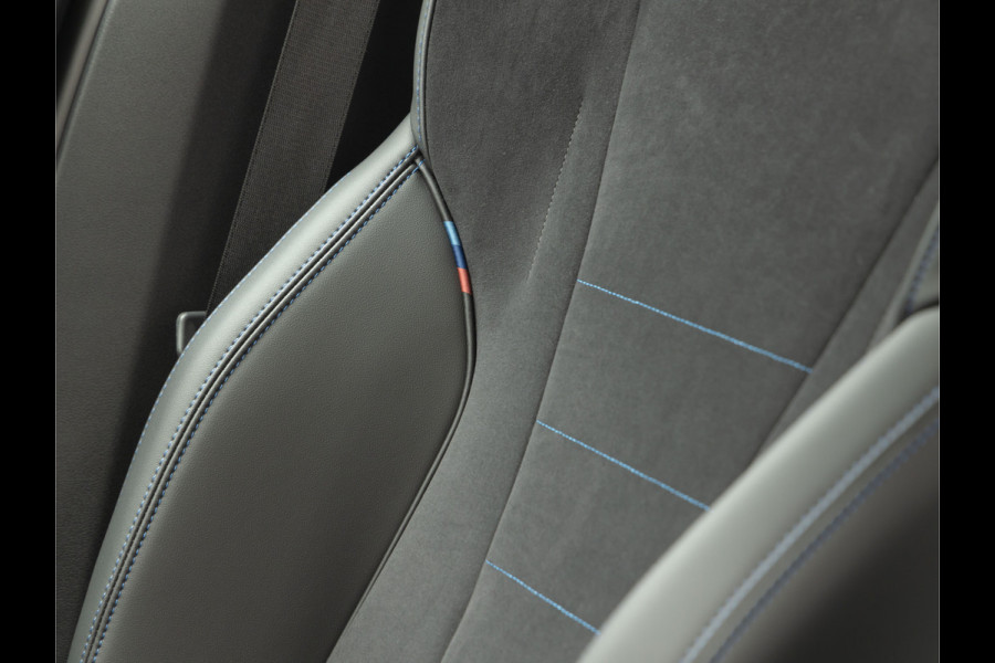 BMW X1 xDrive25e M-Sport - Trekhaak - Driving Ass Plus - Stoelverwarming