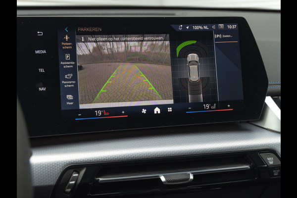 BMW X1 xDrive25e M-Sport - Trekhaak - Driving Ass Plus - Stoelverwarming