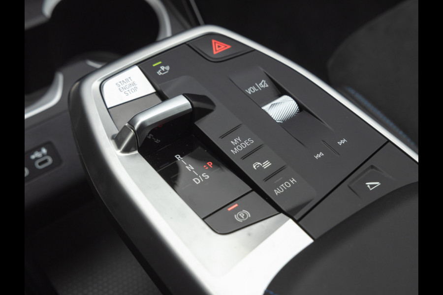 BMW X1 xDrive25e M-Sport - Trekhaak - Driving Ass Plus - Stoelverwarming