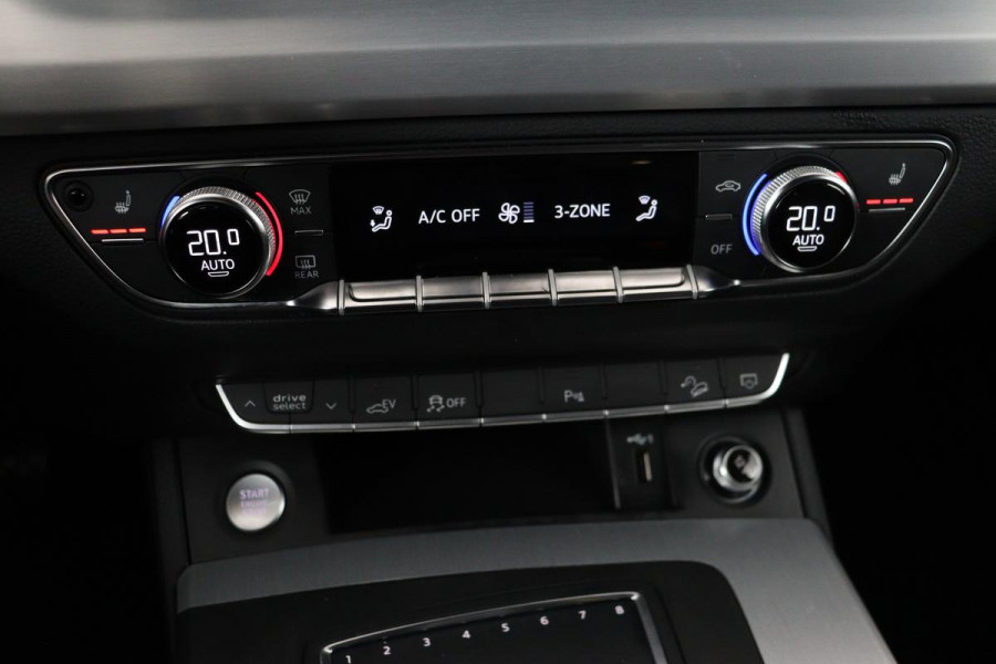 Audi Q5 50 TFSIe quattro S edition | Panoramadak | Trekhaak | Adaptive cruise | Massage | Luchtvering | Camera | Stoelverwarming | Carplay | Half leder | Virtual Cockpit | Audi Exclusive Lak
