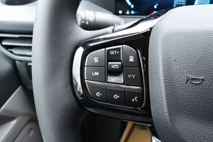 Ford Transit Custom Trend 320L DC L2 2.0 TDCI 150 pk LED, ACC, 2 Schuifdeuren, Navigatie, Camera