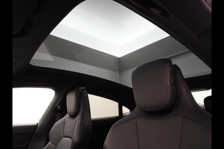 Porsche Taycan Performance 84 kWh ORIG. NL. NAP KM. | 360 CAMERA | MEMORY SEAT
