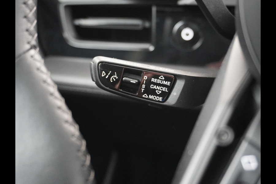 Porsche Taycan Performance 84 kWh ORIG. NL. NAP KM. | 360 CAMERA | MEMORY SEAT