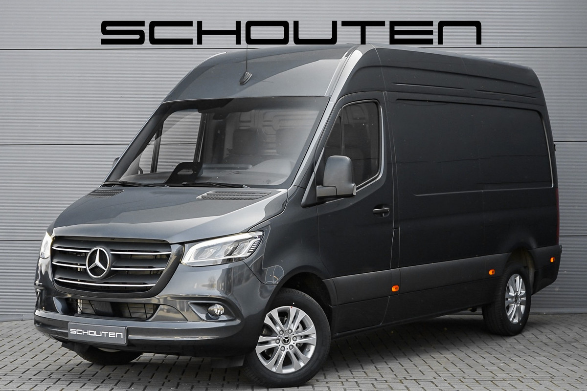 Mercedes-Benz Sprinter 319 1.9 CDI L2H2 RWD Distronic Camera LED Navi Trekhaak 3.5T Mercedes-Benz Sprinter 319 1.9 CDI L2H2 RWD Distronic Camera LED Navi Trekhaak 3.5T