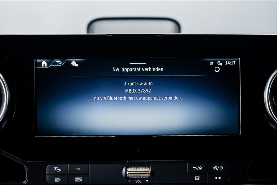 Mercedes-Benz Sprinter 319 1.9 CDI L2H2 RWD Distronic Camera LED Navi Trekhaak 3.5T