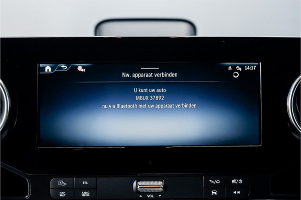 Mercedes-Benz Sprinter 319 1.9 CDI L2H2 RWD Distronic Camera LED Navi Trekhaak 3.5T