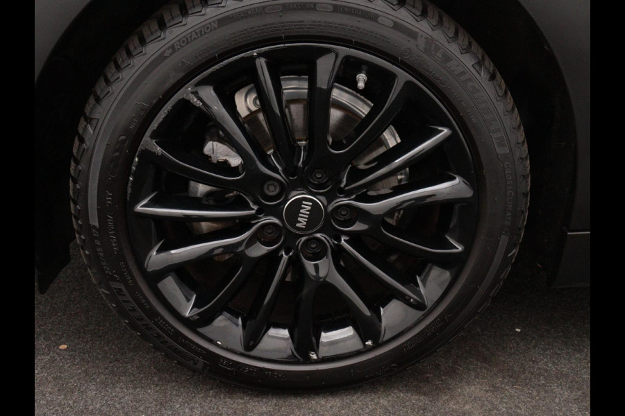 MINI Clubman 1.5 One Business Edition NAVI 17”LMV BLACK