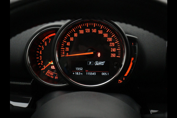 MINI Clubman 1.5 One Business Edition NAVI 17”LMV BLACK