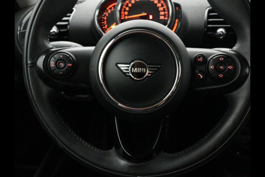 MINI Clubman 1.5 One Business Edition NAVI 17”LMV BLACK