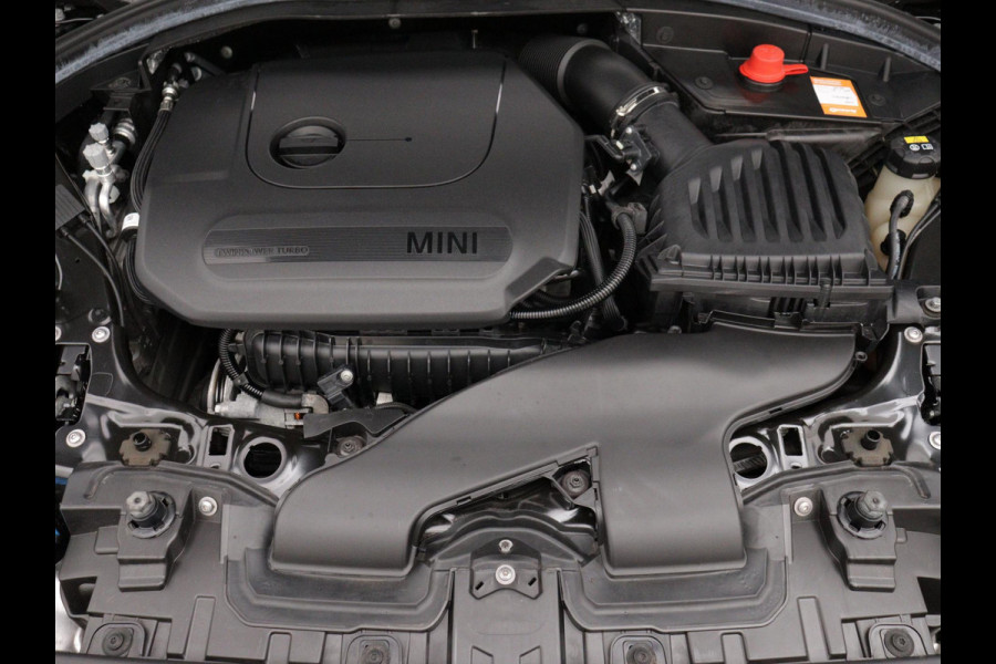 MINI Clubman 1.5 One Business Edition NAVI 17”LMV BLACK