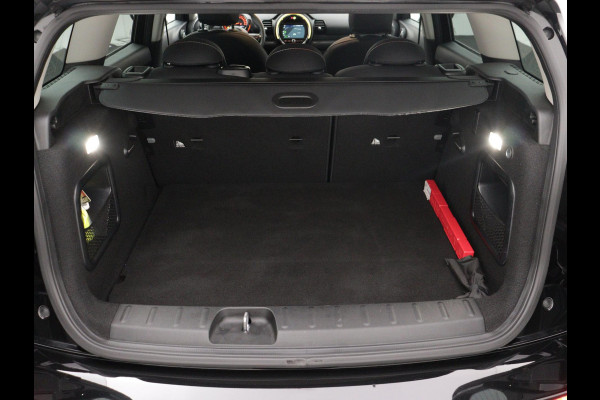 MINI Clubman 1.5 One Business Edition NAVI 17”LMV BLACK