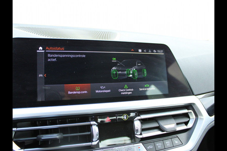 BMW 3-serie 320i Executive Edition NL AUTO | STOELVERW | CARPLAY |