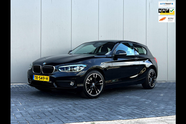 BMW 1-serie 118i Executive Navi_PDC)_Cruise_Clima_LED