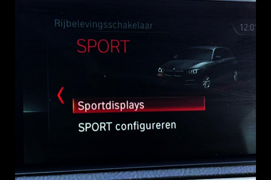 BMW 1-serie 118i Executive Navi_PDC)_Cruise_Clima_LED