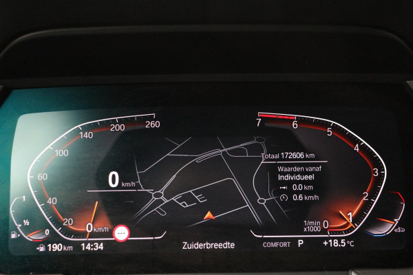 BMW 1-serie 118i Sport Line | Executive Edition | Half leder | Sportstoelen | Carplay | Full LED | Navigatie | PDC | DAB+ | Live Cockpit