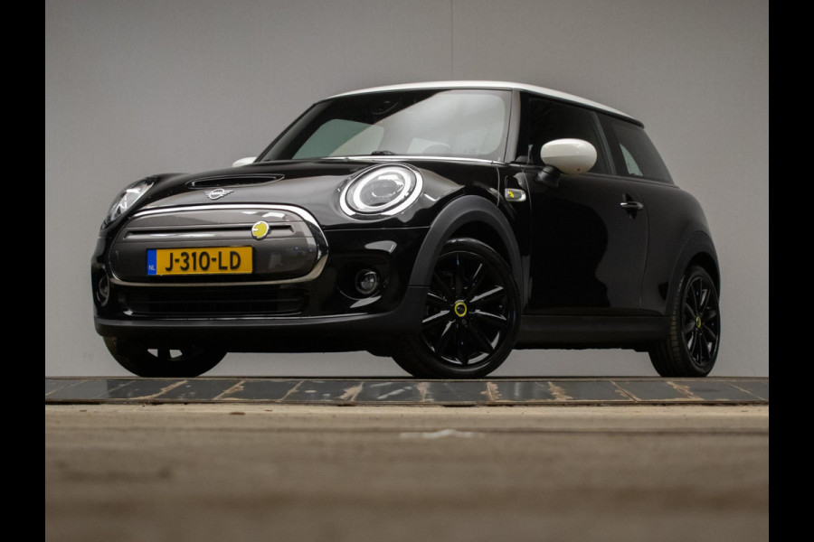 MINI Mini Electric Essential Sport 33 kWh (APPLE CARPLAY,NAVI,CRUISE,STOELVERWARMING,LED,CAMERA,PDC,KEYLESS,LM VELGEN,NETTE STAAT)