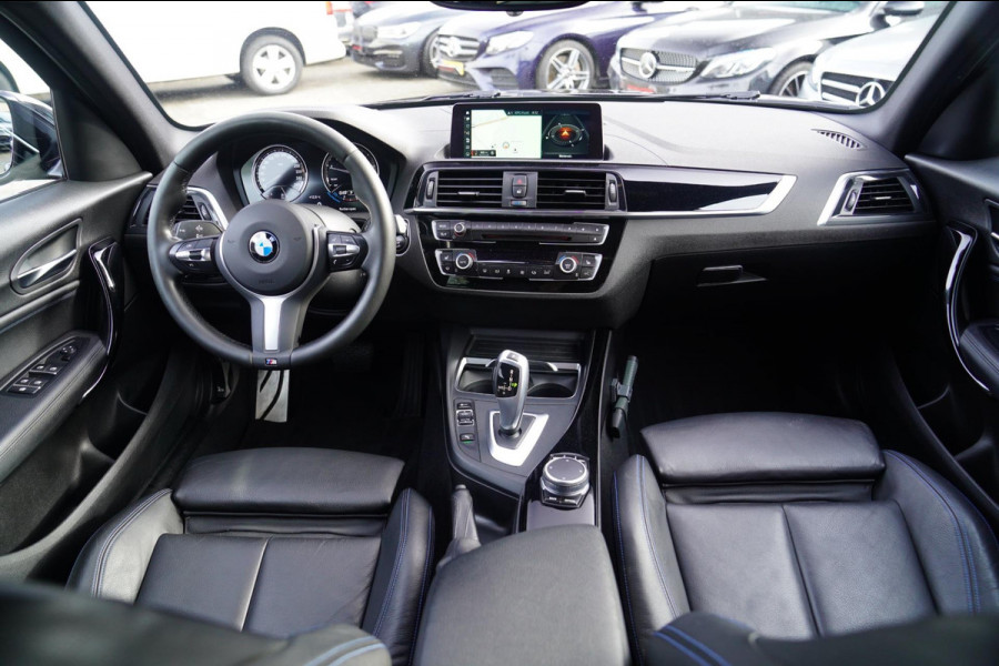 BMW 1-serie 118i High Executive | M-pakket | Facelift | Cruise control | 100% onderhouden | Shadowline | Stoelverwarming | DAB |