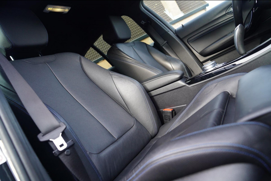 BMW 1-serie 118i High Executive | M-pakket | Facelift | Cruise control | 100% onderhouden | Shadowline | Stoelverwarming | DAB |
