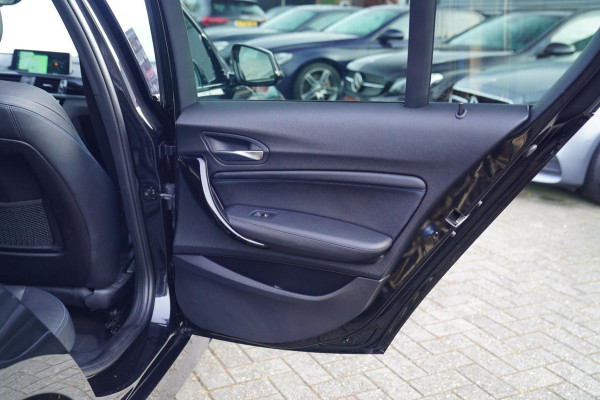 BMW 1-serie 118i High Executive | M-pakket | Facelift | Cruise control | 100% onderhouden | Shadowline | Stoelverwarming | DAB |