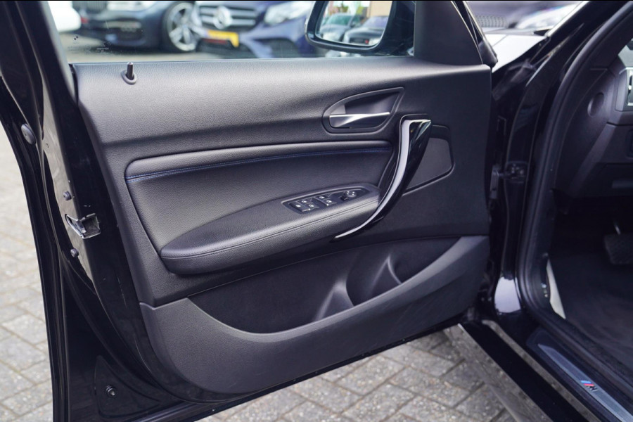 BMW 1-serie 118i High Executive | M-pakket | Facelift | Cruise control | 100% onderhouden | Shadowline | Stoelverwarming | DAB |