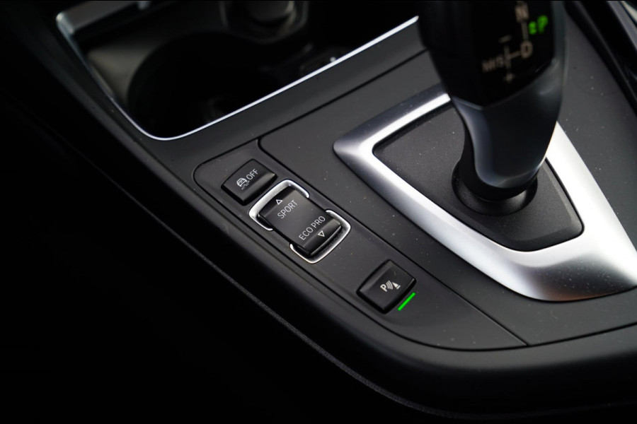 BMW 1-serie 118i High Executive | M-pakket | Facelift | Cruise control | 100% onderhouden | Shadowline | Stoelverwarming | DAB |