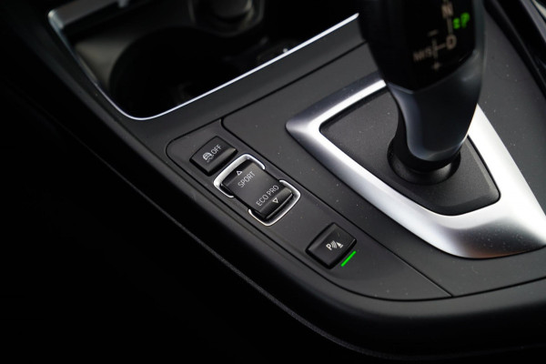 BMW 1-serie 118i High Executive | M-pakket | Facelift | Cruise control | 100% onderhouden | Shadowline | Stoelverwarming | DAB |