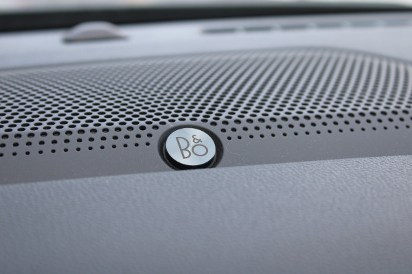 Ford Kuga 2.5 PHEV Graphite Tech Edition | Panoramadak | Trekhaak | B&O