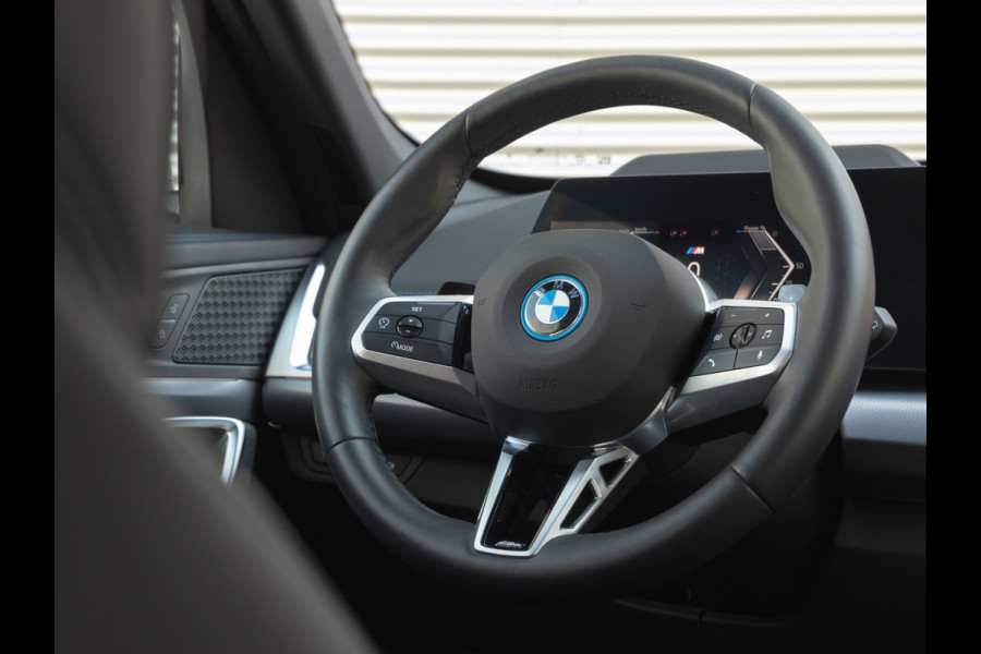 BMW X1 xDrive30e M-Sport - Pano - Driving Ass Prof - Trekhaak - Head-Up