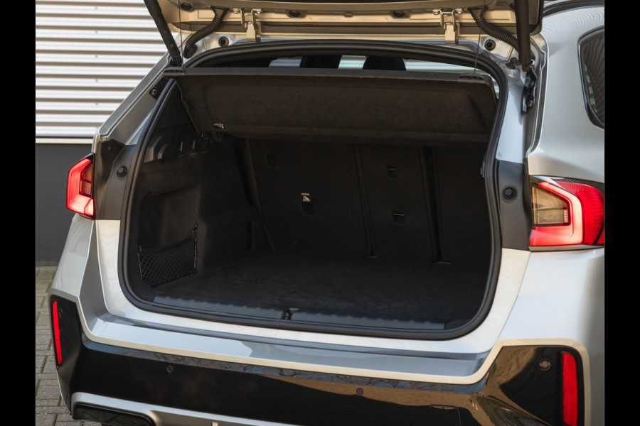BMW X1 xDrive30e M-Sport - Pano - Driving Ass Prof - Trekhaak - Head-Up