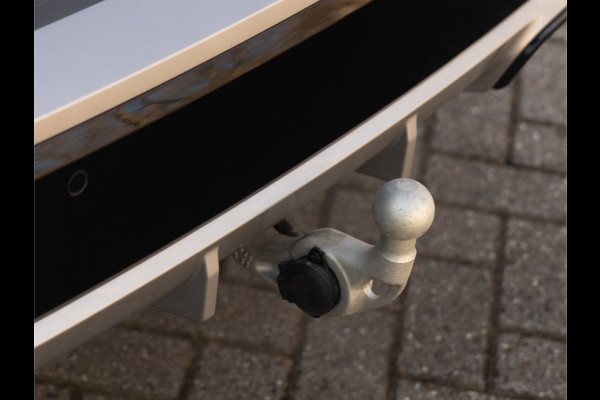 BMW X1 xDrive30e M-Sport - Pano - Driving Ass Prof - Trekhaak - Head-Up