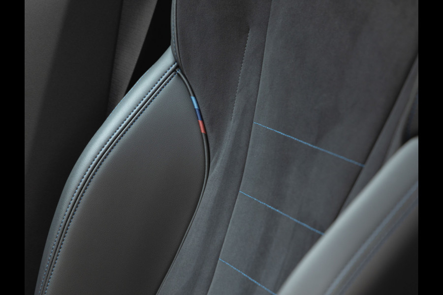 BMW X1 xDrive30e M-Sport - Pano - Driving Ass Prof - Trekhaak - Head-Up