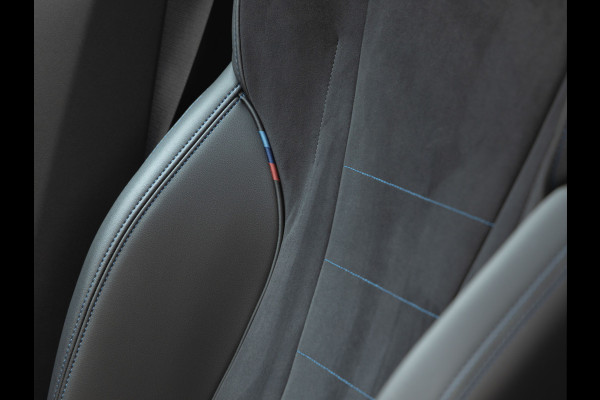 BMW X1 xDrive30e M-Sport - Pano - Driving Ass Prof - Trekhaak - Head-Up