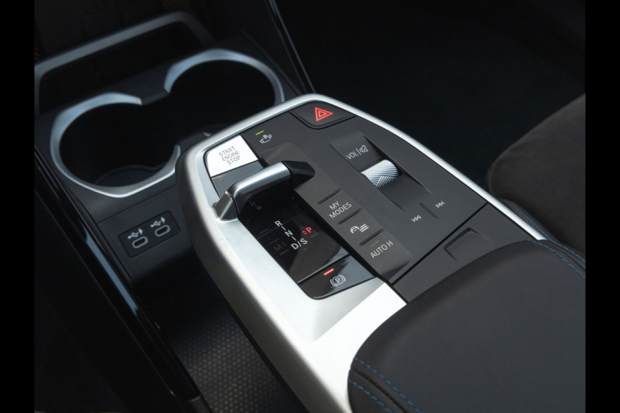 BMW X1 xDrive30e M-Sport - Pano - Driving Ass Prof - Trekhaak - Head-Up