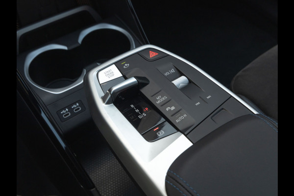 BMW X1 xDrive30e M-Sport - Pano - Driving Ass Prof - Trekhaak - Head-Up
