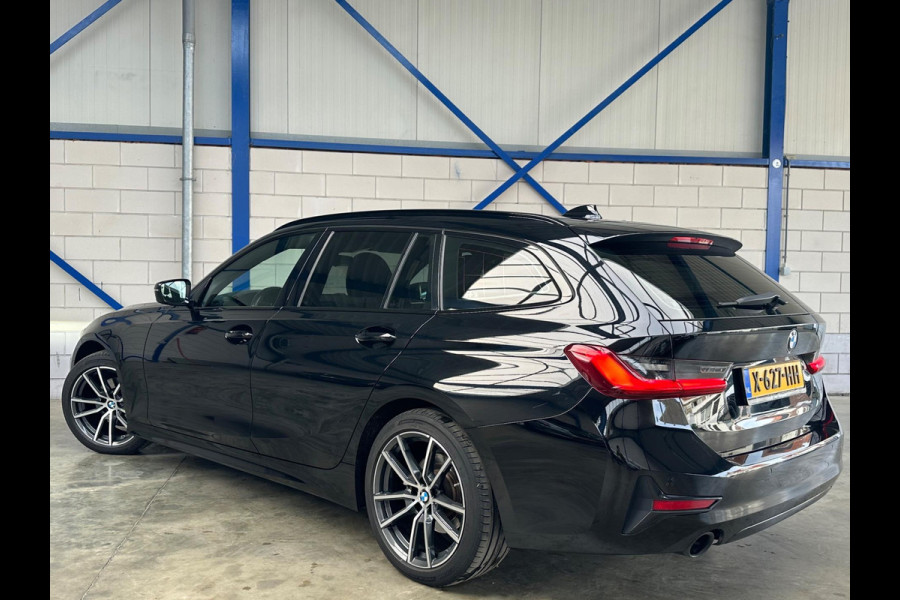 BMW 3 Serie Touring 320d High Executive PANO|LED|Leder|HUD|Harman|Trekhaak