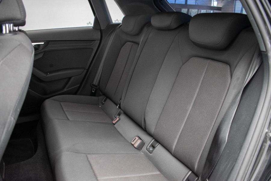Audi A3 Sportback 40 TFSI e Edition |ACC|Lane Assist| Parkeersensoren|