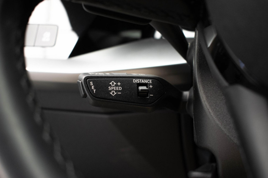 Audi A3 Sportback 40 TFSI e Edition |ACC|Lane Assist| Parkeersensoren|