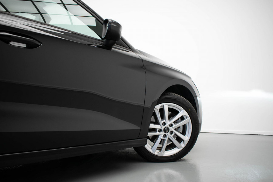 Audi A3 Sportback 40 TFSI e Edition |ACC|Lane Assist| Parkeersensoren|