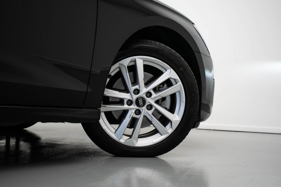 Audi A3 Sportback 40 TFSI e Edition |ACC|Lane Assist| Parkeersensoren|