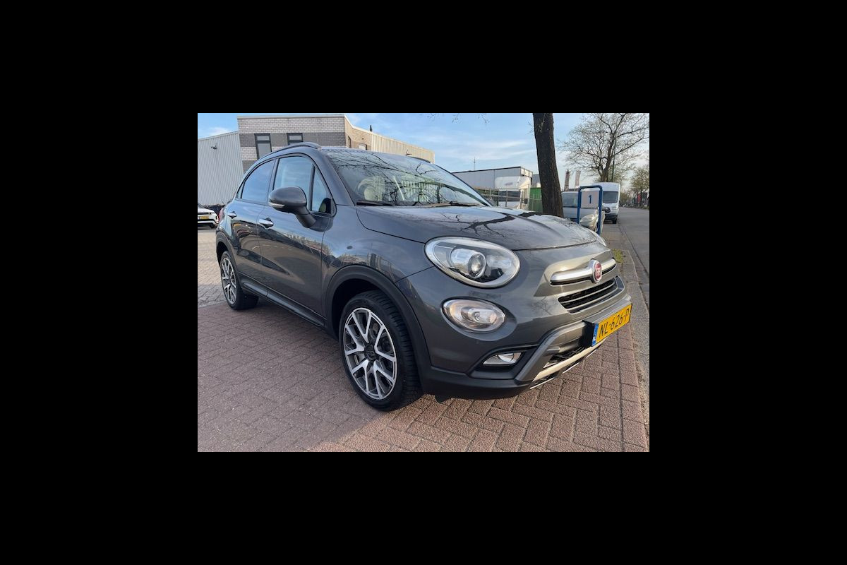 Fiat 500X Cross 1.4 Turbo 140pk MultiAir CrossPlus 135.000km Airco/ECC,Navigatie,Leder Fiat 500X Cross 1.4 Turbo 140pk MultiAir CrossPlus 135.000km Airco/ECC,Navigatie,Leder